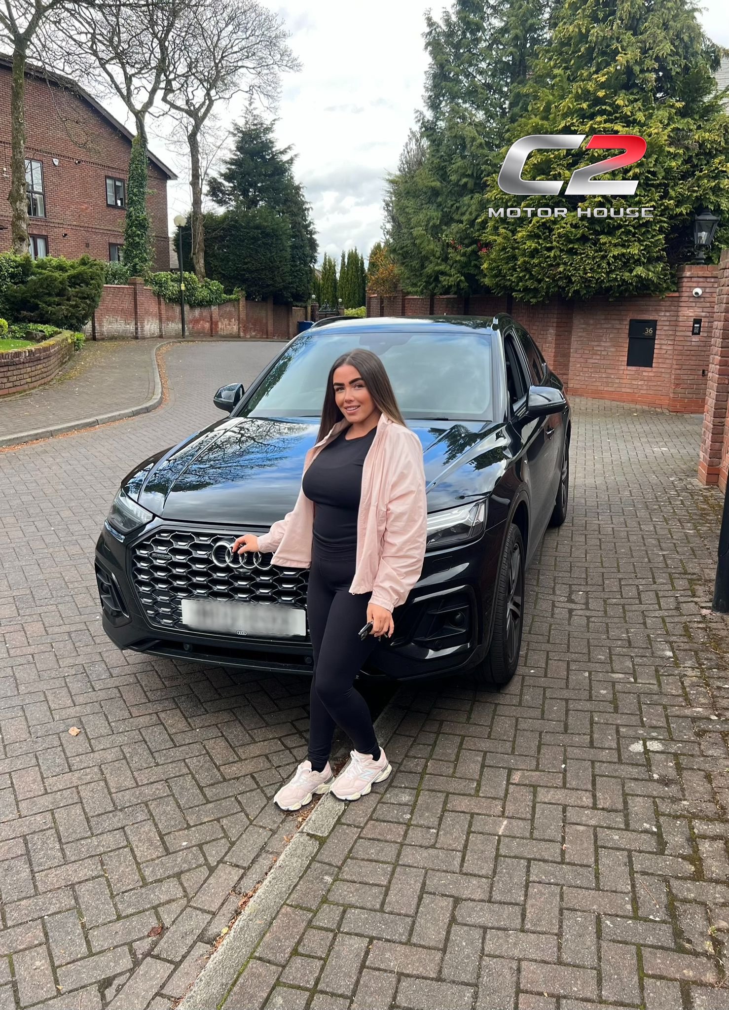 Happy customer with black Audi Q5